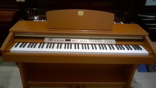 Dan-Piano-dien-Clavinova-Yamaha-CLP-120c-31